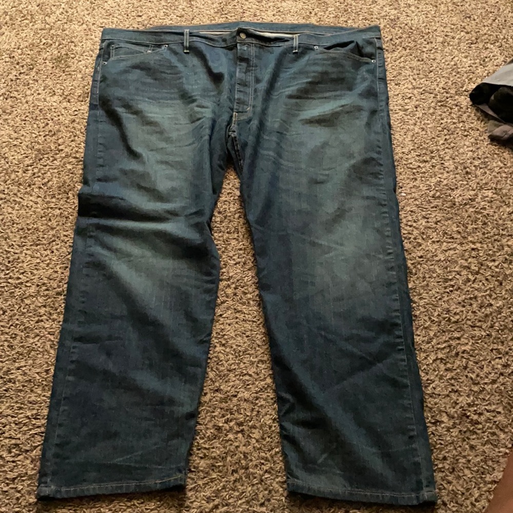 Levi’s 402 tapered fit Jeans 54x32